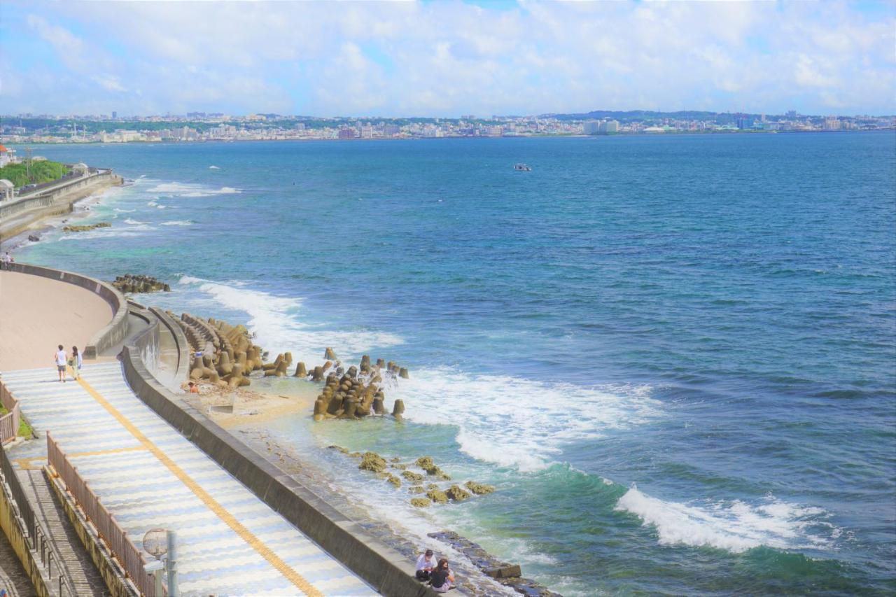 Okinawa Ocean Front Hotel Chatan Exterior foto