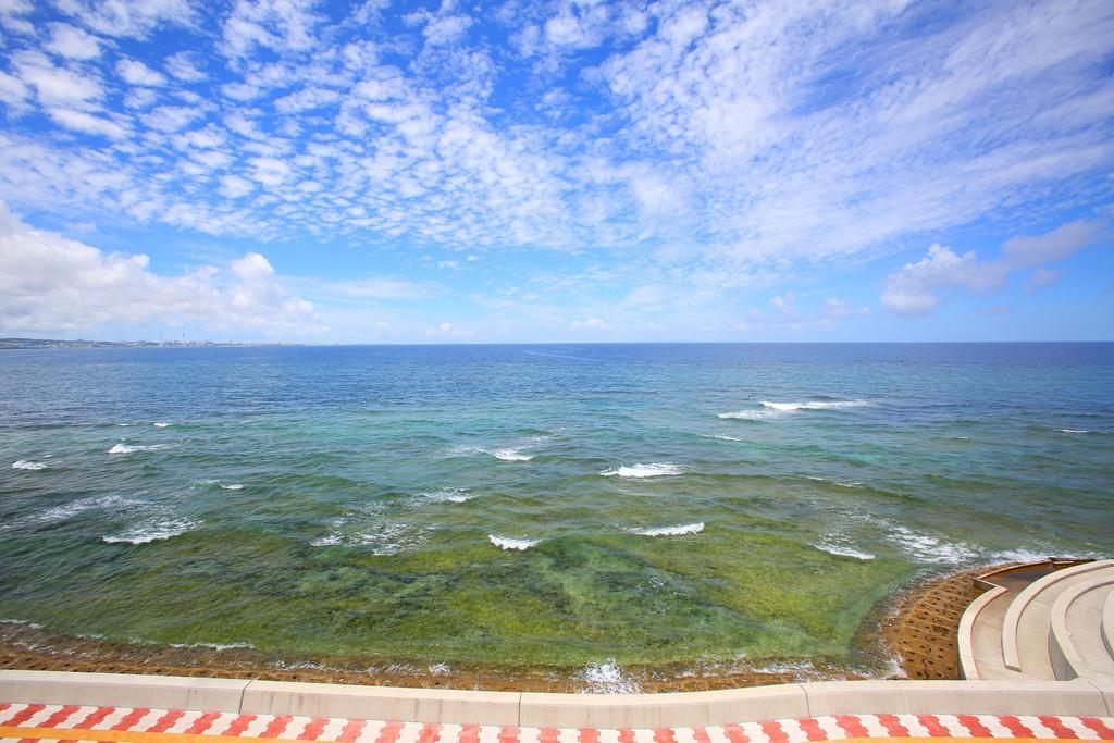 Okinawa Ocean Front Hotel Chatan Exterior foto